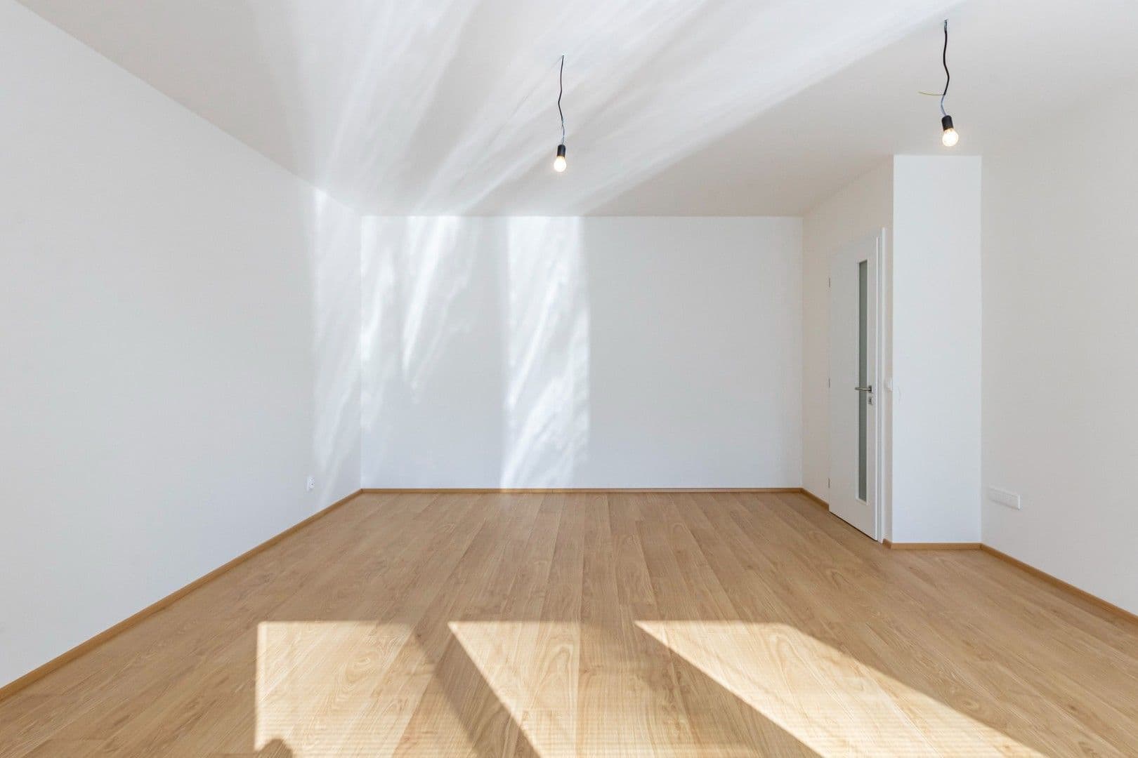 1 bedroom with open-plan kitchen flat to rent, 53 m², Mezilehlá, Prague, Prague 1 bedroom with open-plan kitchen flat to rent, 53 m², Mezilehlá, Prague, Prague
