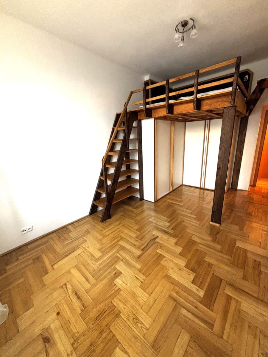 1 bedroom with open-plan kitchen flat to rent, 43 m², Tolstého, Prague, Prague 1 bedroom with open-plan kitchen flat to rent, 43 m², Tolstého, Prague, Prague
