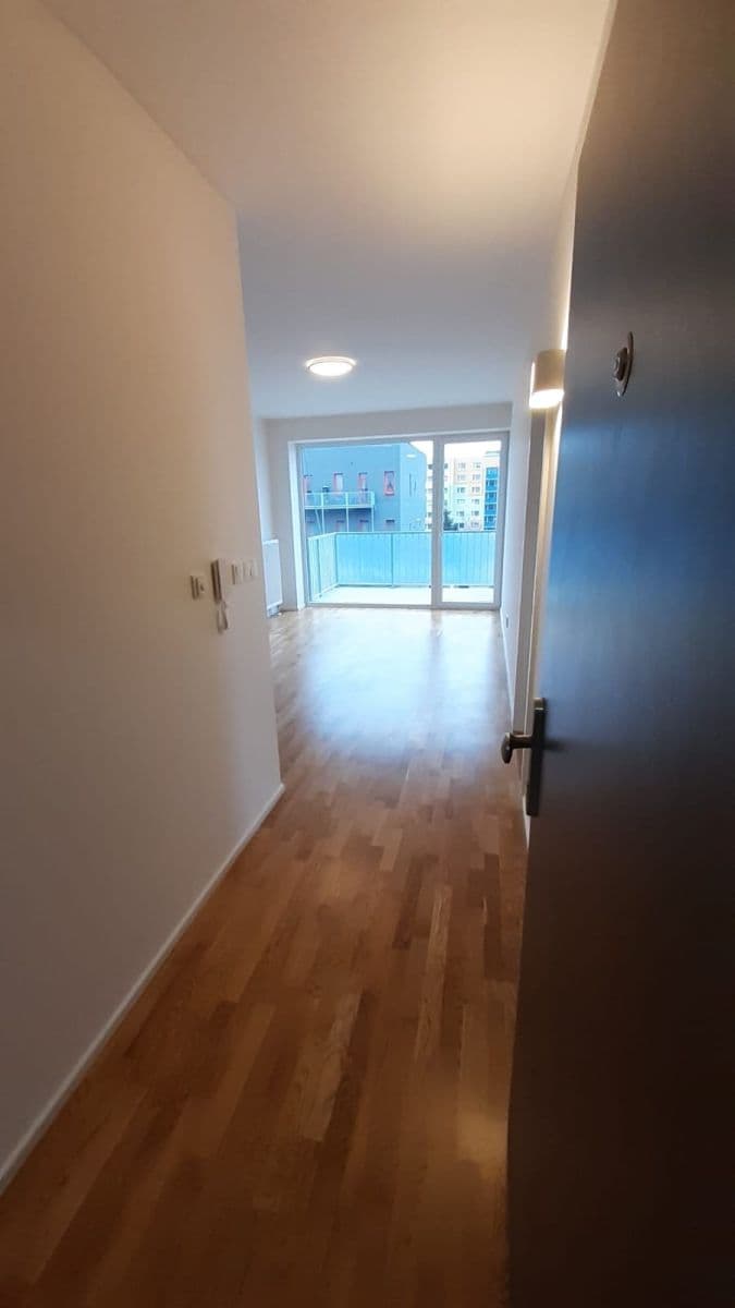 1 bedroom with open-plan kitchen flat for sale, 42 m², Na Radouči, Mladá Boleslav, Středočeský Region 1 bedroom with open-plan kitchen flat for sale, 42 m², Na Radouči, Mladá Boleslav, Středočeský Region