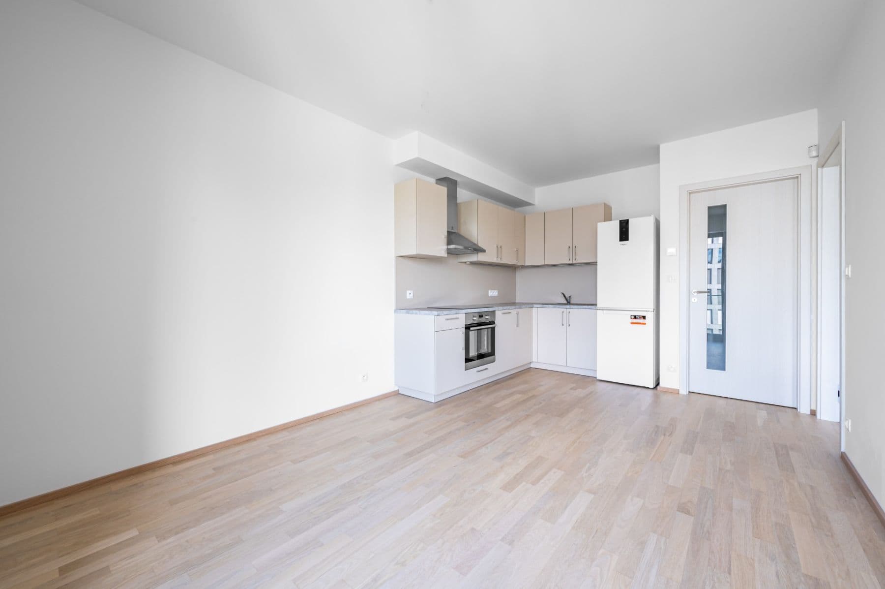 Studio flat to rent, 36 m², Vojenova, Prague, Prague Studio flat to rent, 36 m², Vojenova, Prague, Prague