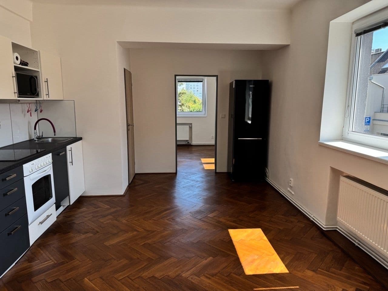 1 bedroom with open-plan kitchen flat to rent, 35 m², Pivoňková, Prague, Prague 1 bedroom with open-plan kitchen flat to rent, 35 m², Pivoňková, Prague, Prague