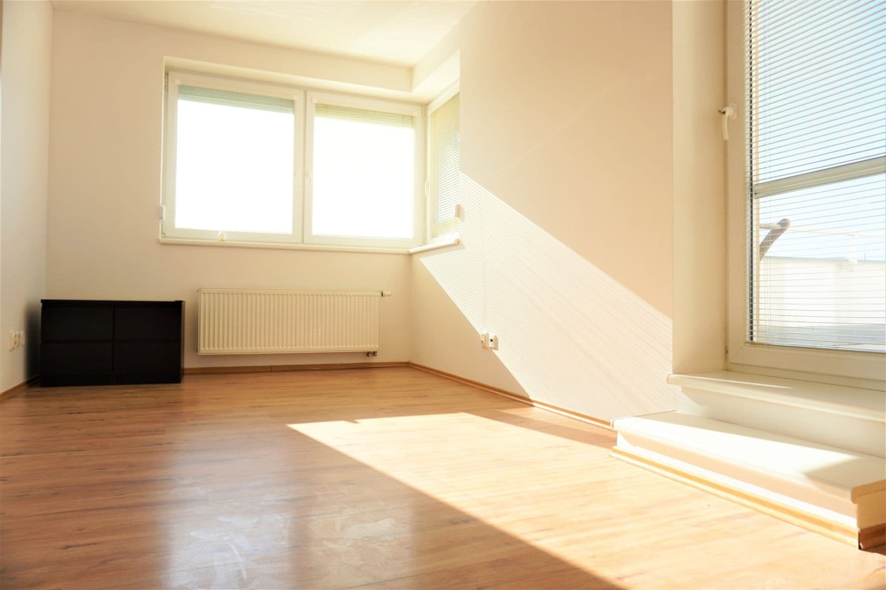 1 bedroom with open-plan kitchen flat to rent, 62 m², Sicherova, Prague, Prague 1 bedroom with open-plan kitchen flat to rent, 62 m², Sicherova, Prague, Prague