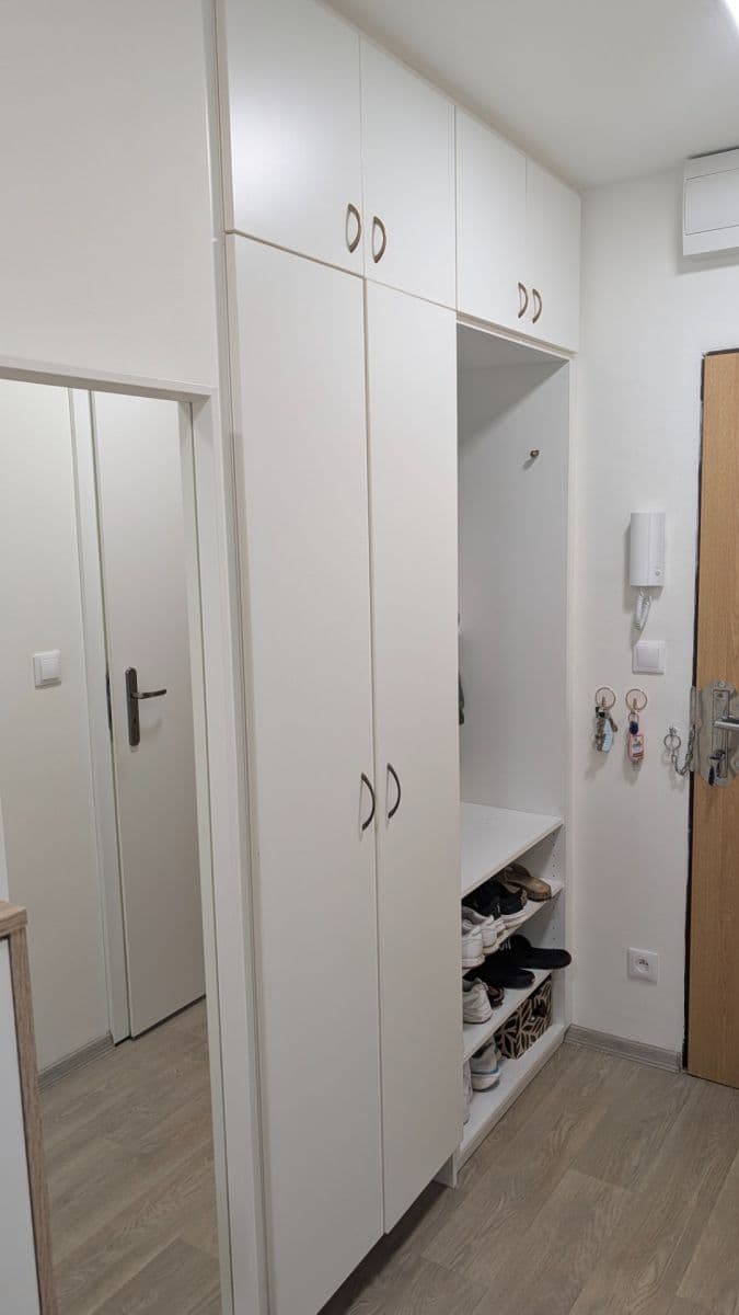2 bedroom flat to rent, 56 m², Čechovská, Příbram, Středočeský Region 2 bedroom flat to rent, 56 m², Čechovská, Příbram, Středočeský Region