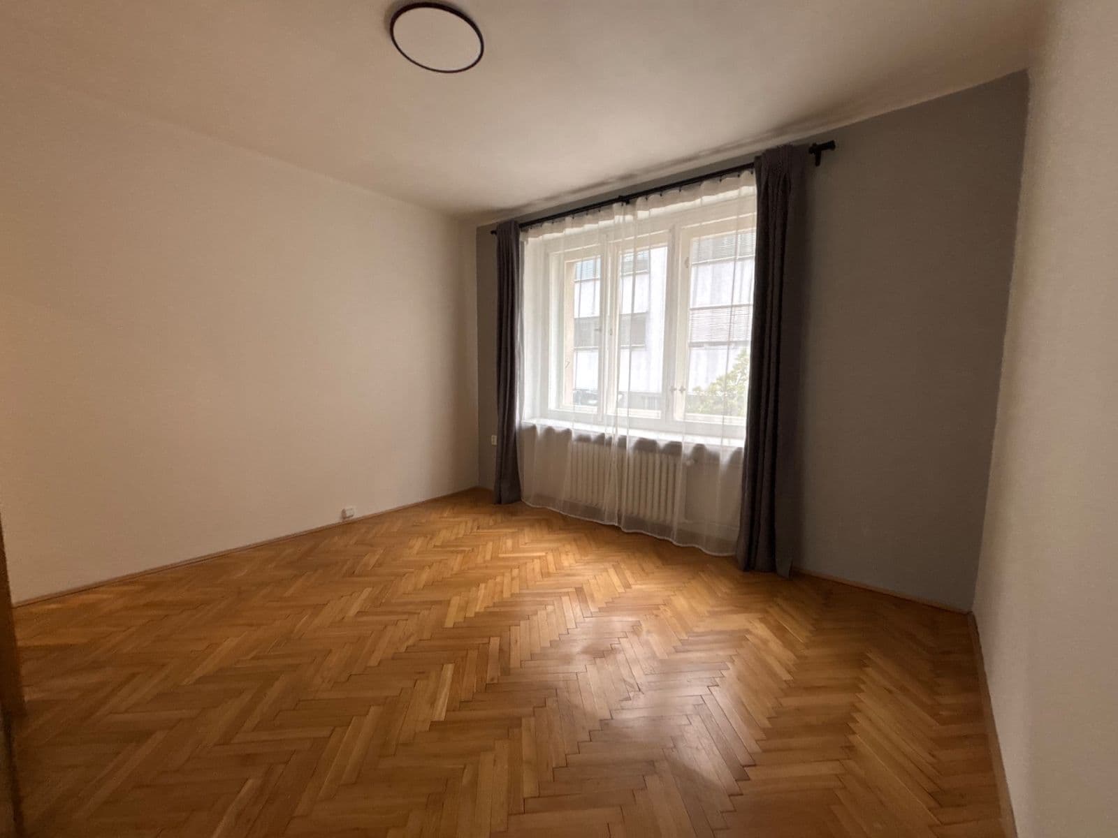 Studio flat to rent, 26 m², Kouřimská, Prague, Prague Studio flat to rent, 26 m², Kouřimská, Prague, Prague
