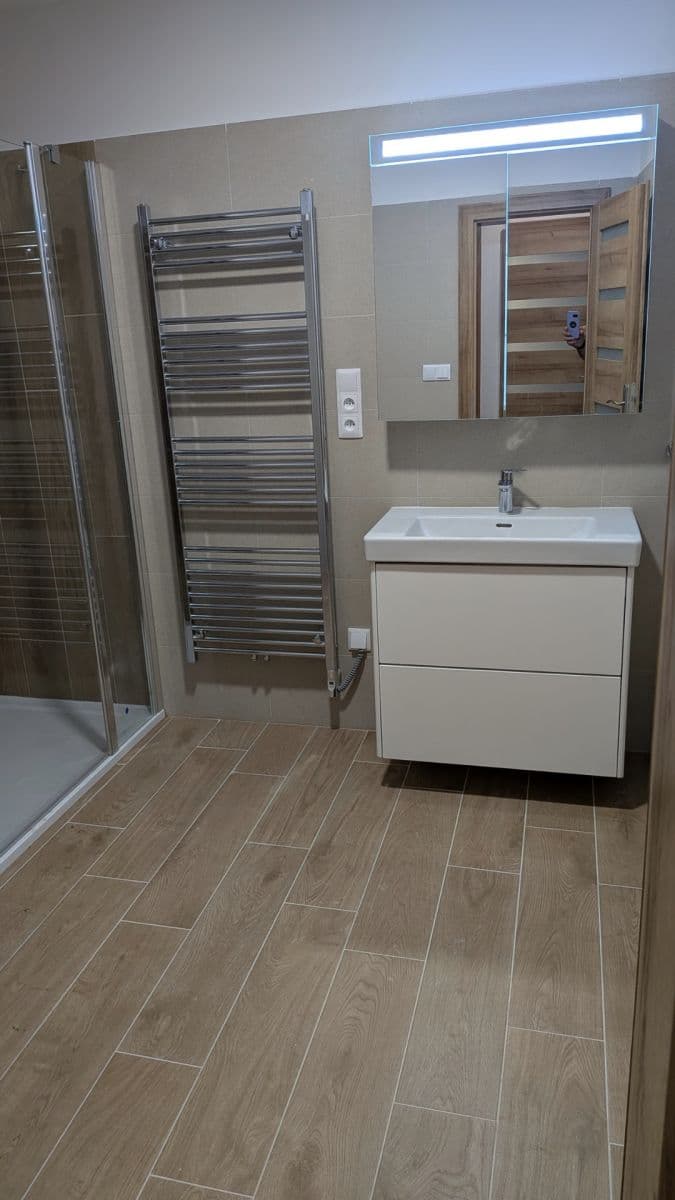 2 bedroom with open-plan kitchen flat to rent, 85 m², Na Letné, Náchod, Královéhradecký Region 2 bedroom with open-plan kitchen flat to rent, 85 m², Na Letné, Náchod, Královéhradecký Region