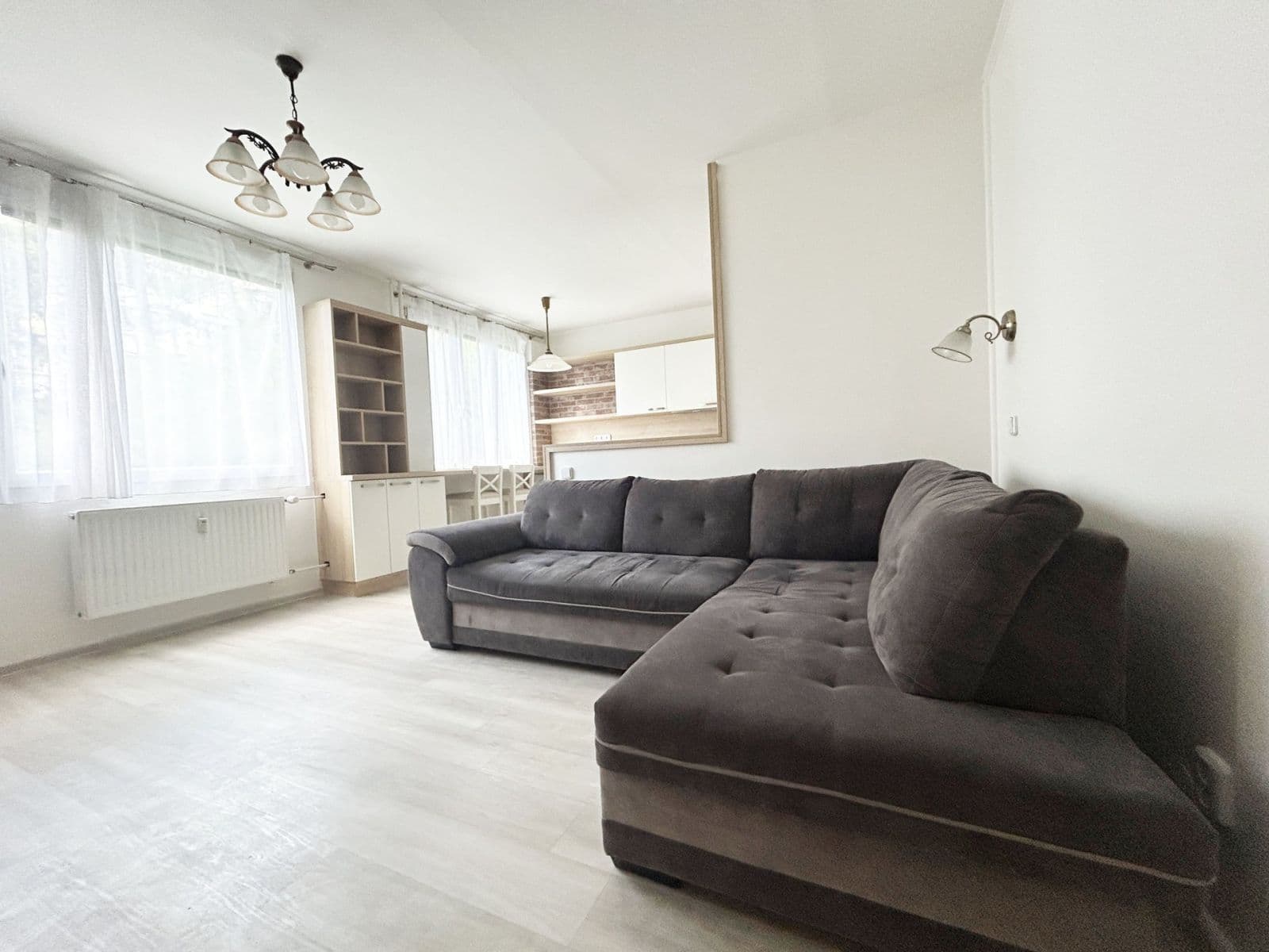 2 bedroom with open-plan kitchen flat to rent, 56 m², Ostravská, Kladno, Středočeský Region 2 bedroom with open-plan kitchen flat to rent, 56 m², Ostravská, Kladno, Středočeský Region