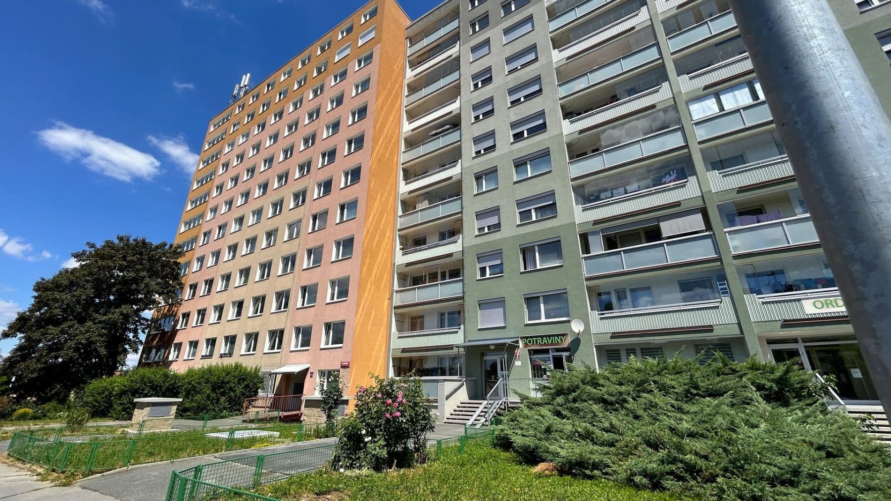 1 bedroom with open-plan kitchen flat to rent, 44 m², Horákova, Prague, Prague 1 bedroom with open-plan kitchen flat to rent, 44 m², Horákova, Prague, Prague