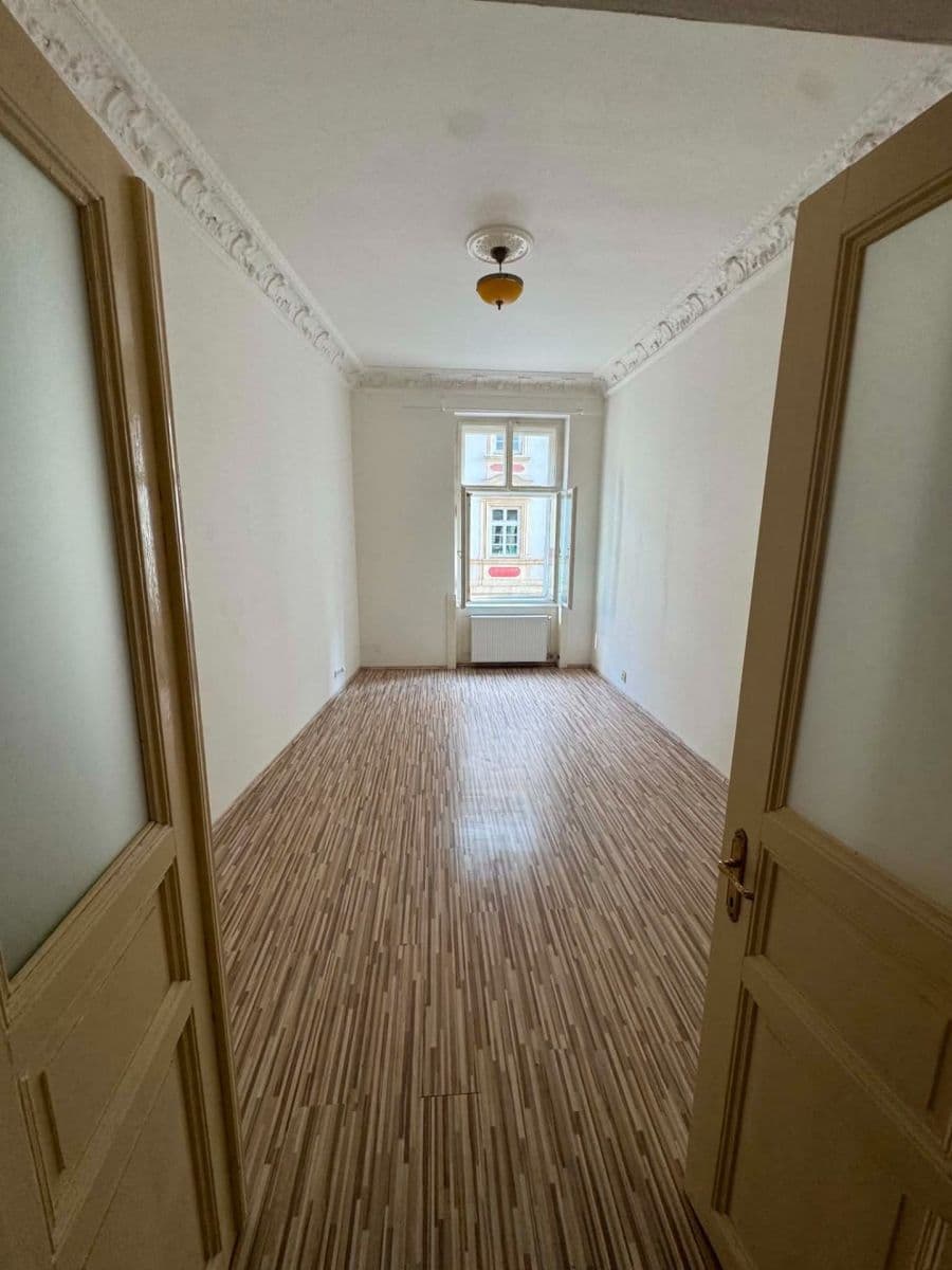 1 bedroom with open-plan kitchen flat to rent, 47 m², Bezručova, Plzeň, Plzeňský Region 1 bedroom with open-plan kitchen flat to rent, 47 m², Bezručova, Plzeň, Plzeňský Region