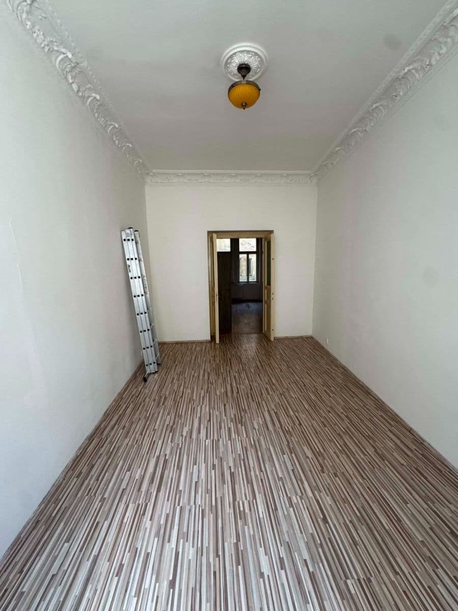 1 bedroom with open-plan kitchen flat to rent, 47 m², Bezručova, Plzeň, Plzeňský Region 1 bedroom with open-plan kitchen flat to rent, 47 m², Bezručova, Plzeň, Plzeňský Region