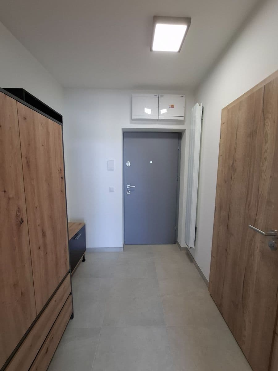 Studio flat to rent, 32 m², Řepova, Brno, Jihomoravský Region Studio flat to rent, 32 m², Řepova, Brno, Jihomoravský Region