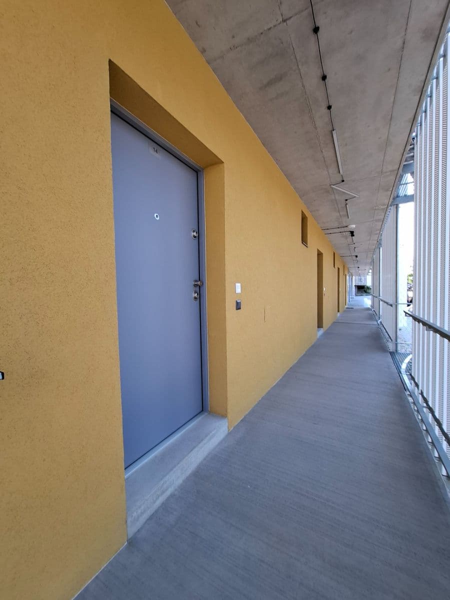 Studio flat to rent, 32 m², Řepova, Brno, Jihomoravský Region Studio flat to rent, 32 m², Řepova, Brno, Jihomoravský Region