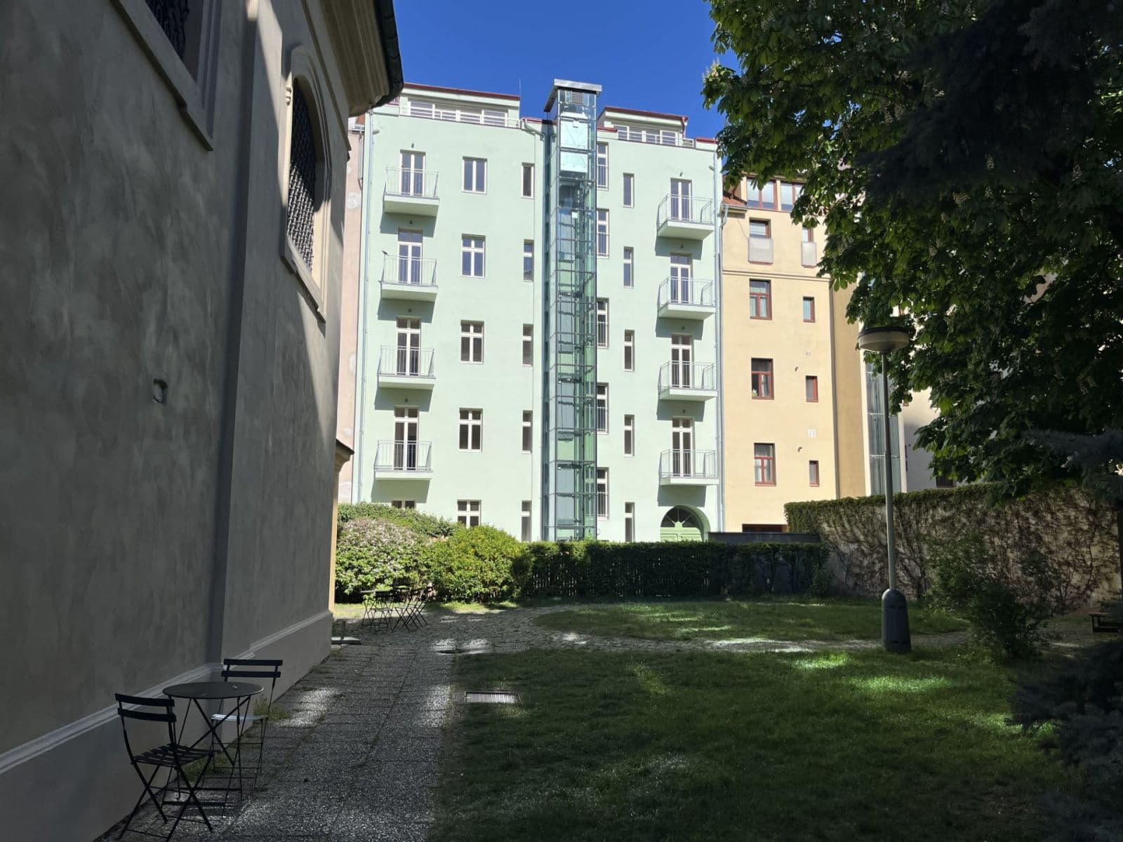 Studio flat to rent, 18 m², Bořivojova, Prague, Prague Studio flat to rent, 18 m², Bořivojova, Prague, Prague