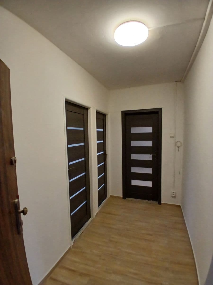 3 bedroom flat to rent, 55 m², K. H. Borovského, Most, Ústecký Region 3 bedroom flat to rent, 55 m², K. H. Borovského, Most, Ústecký Region