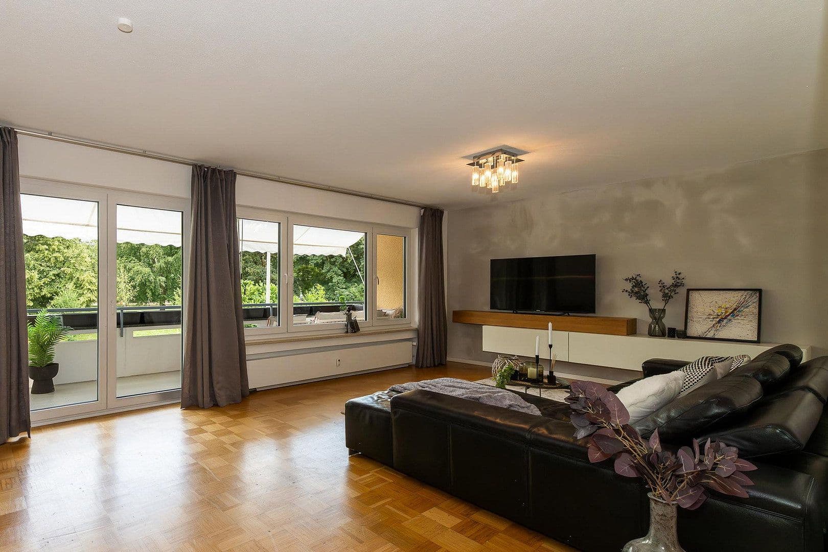3 bedroom with open-plan kitchen flat for sale, 120 m², Friedensplatz 5, Heilbronn, Baden-Württemberg 3 bedroom with open-plan kitchen flat for sale, 120 m², Friedensplatz 5, Heilbronn, Baden-Württemberg