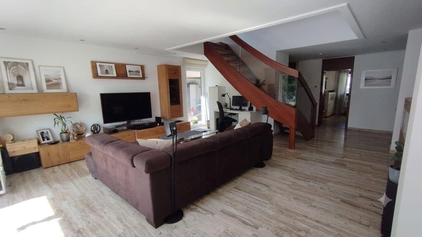 house for sale, 355 m², Lüdenscheid, North Rhine-Westphalia house for sale, 355 m², Lüdenscheid, North Rhine-Westphalia