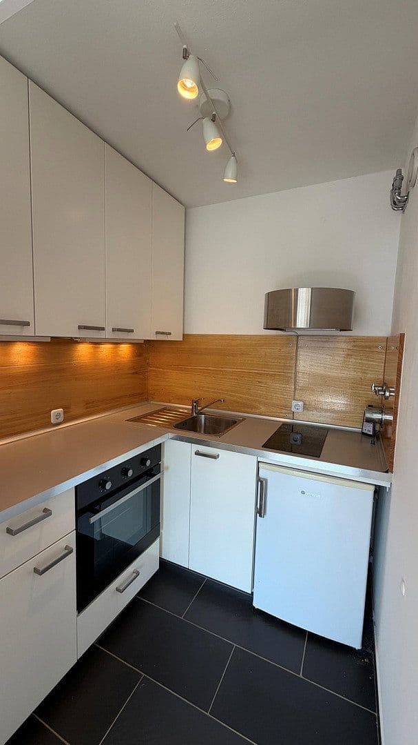 2 bedroom flat to rent, 38 m², Zeppelinstr. 36, Augsburg, Bavaria 2 bedroom flat to rent, 38 m², Zeppelinstr. 36, Augsburg, Bavaria