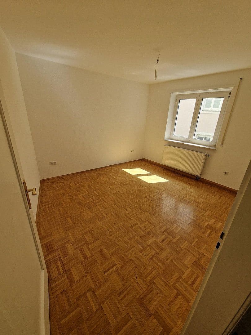 3 bedroom flat to rent, 79 m², Stettenstraße 36, Augsburg, Bavaria 3 bedroom flat to rent, 79 m², Stettenstraße 36, Augsburg, Bavaria