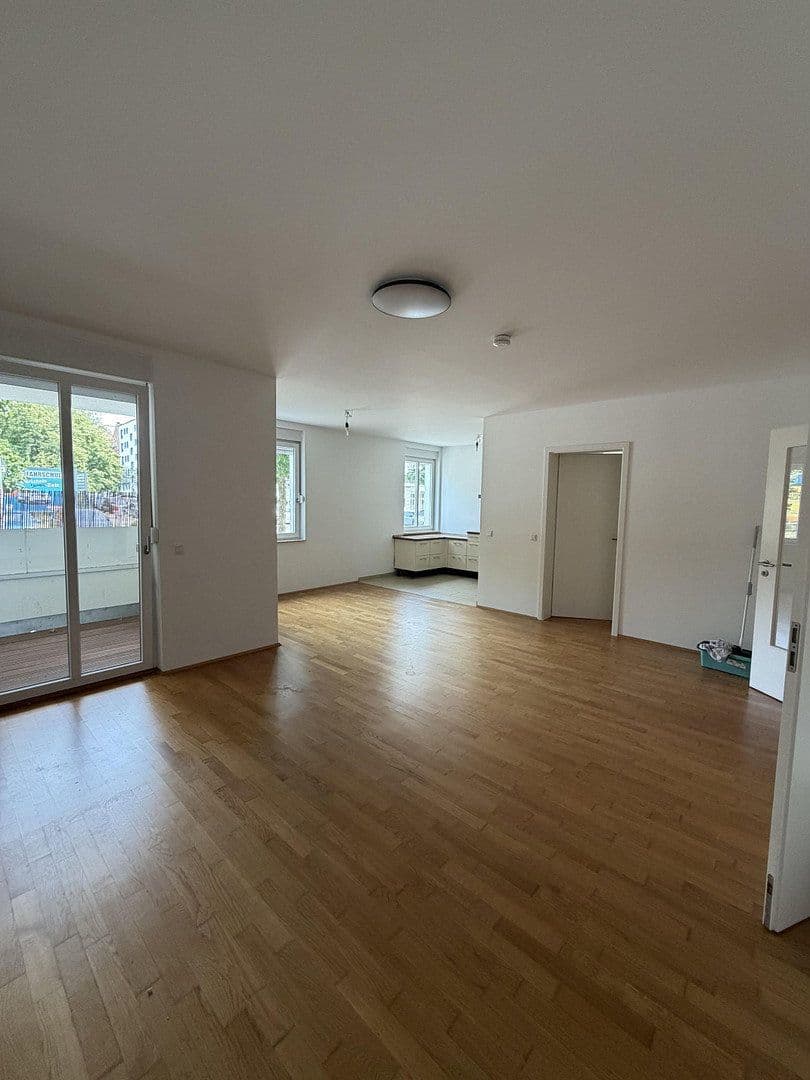 2 bedroom flat to rent, 82 m², Richard-Sorge-Str. 52, Berlin, Berlin 2 bedroom flat to rent, 82 m², Richard-Sorge-Str. 52, Berlin, Berlin
