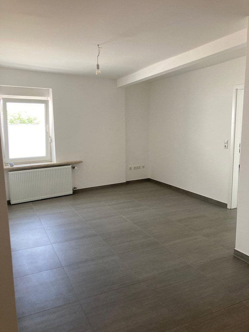 3 bedroom flat to rent, 72 m², Ffrankenthal, Rhineland-Palatinate 3 bedroom flat to rent, 72 m², Ffrankenthal, Rhineland-Palatinate
