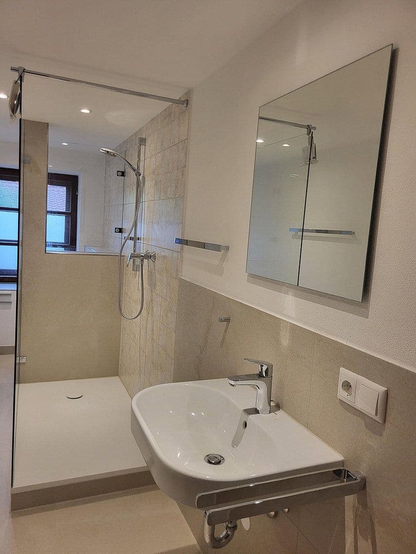 flat to rent, 305 m², Oberhausen, Bavaria flat to rent, 305 m², Oberhausen, Bavaria