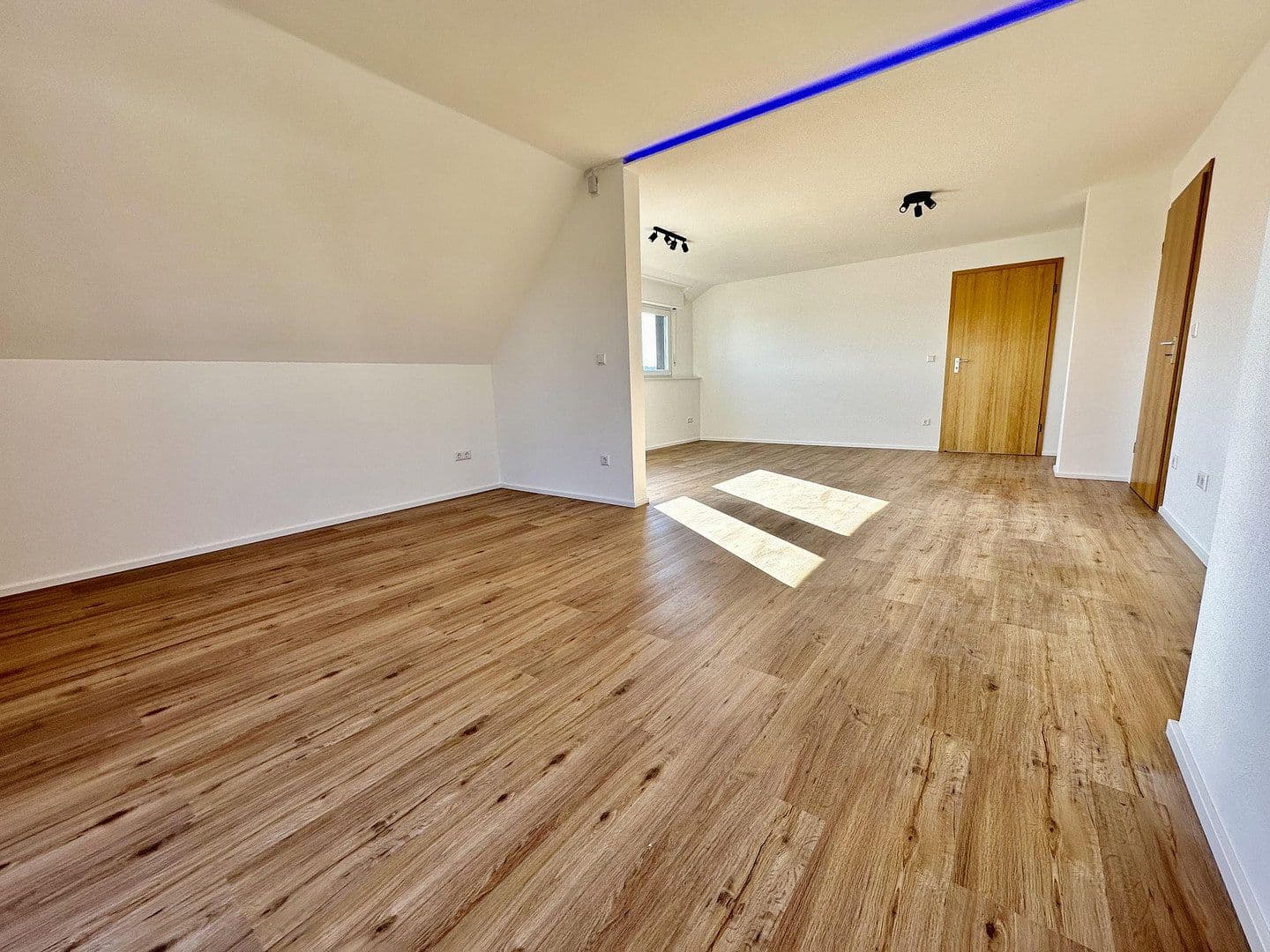 Studio flat to rent, 91 m², Aichtal, Baden-Württemberg Studio flat to rent, 91 m², Aichtal, Baden-Württemberg