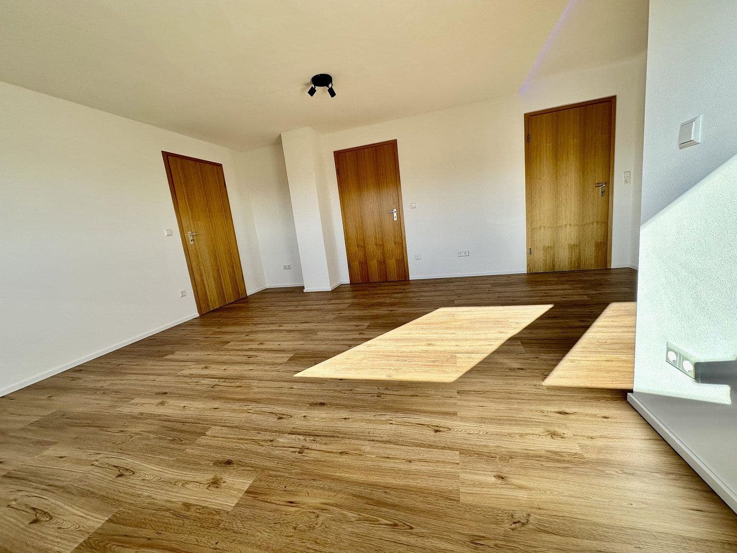Studio flat to rent, 91 m², Aichtal, Baden-Württemberg Studio flat to rent, 91 m², Aichtal, Baden-Württemberg