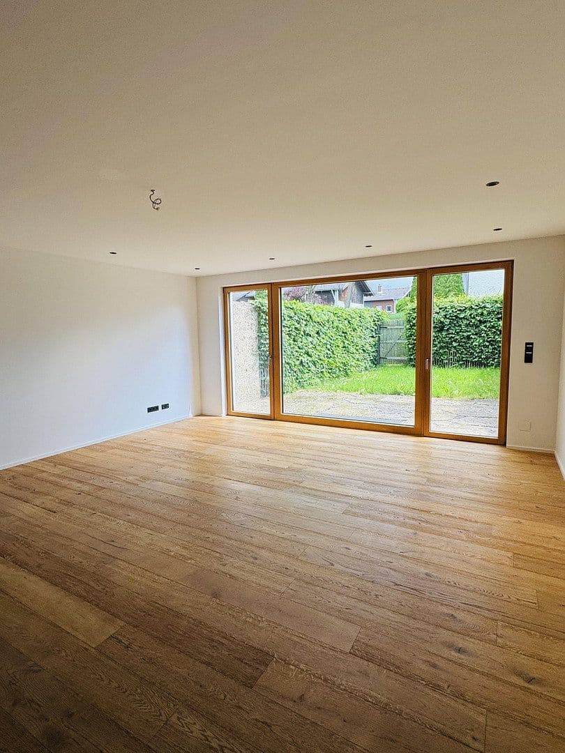 house to rent, 150 m², Rosenheimer Str. 72b, Branneburg, Bavaria house to rent, 150 m², Rosenheimer Str. 72b, Branneburg, Bavaria