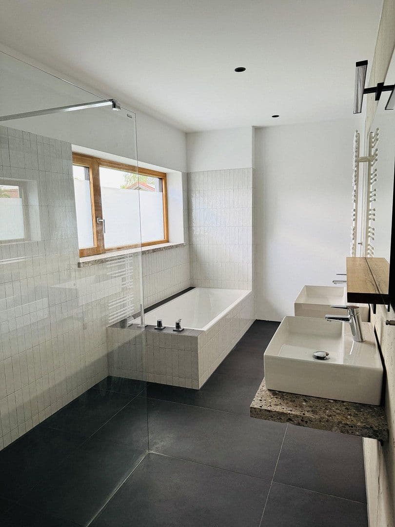 house to rent, 150 m², Rosenheimer Str. 72b, Branneburg, Bavaria house to rent, 150 m², Rosenheimer Str. 72b, Branneburg, Bavaria