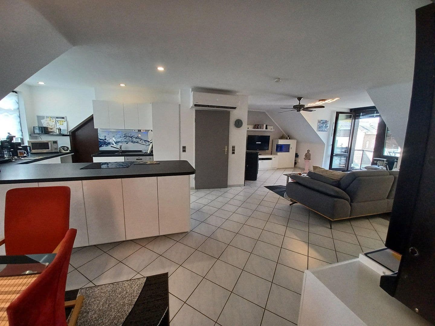1 bedroom with open-plan kitchen flat for sale, 84 m², Schützenstrasse 41, Wachtberg, North Rhine-Westphalia 1 bedroom with open-plan kitchen flat for sale, 84 m², Schützenstrasse 41, Wachtberg, North Rhine-Westphalia