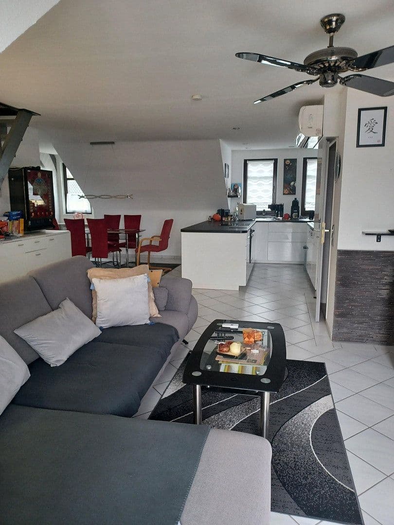 1 bedroom with open-plan kitchen flat for sale, 84 m², Schützenstrasse 41, Wachtberg, North Rhine-Westphalia 1 bedroom with open-plan kitchen flat for sale, 84 m², Schützenstrasse 41, Wachtberg, North Rhine-Westphalia