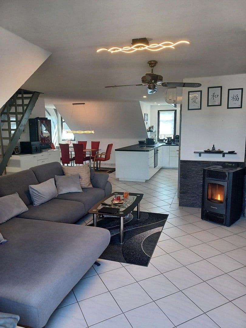 1 bedroom with open-plan kitchen flat for sale, 84 m², Schützenstrasse 41, Wachtberg, North Rhine-Westphalia 1 bedroom with open-plan kitchen flat for sale, 84 m², Schützenstrasse 41, Wachtberg, North Rhine-Westphalia