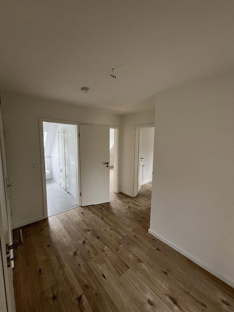 3 bedroom with open-plan kitchen flat for sale, 84 m², Kiwittenberg 43, Oberhausen, North Rhine-Westphalia 3 bedroom with open-plan kitchen flat for sale, 84 m², Kiwittenberg 43, Oberhausen, North Rhine-Westphalia