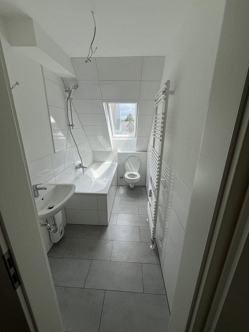 3 bedroom with open-plan kitchen flat for sale, 84 m², Kiwittenberg 43, Oberhausen, North Rhine-Westphalia 3 bedroom with open-plan kitchen flat for sale, 84 m², Kiwittenberg 43, Oberhausen, North Rhine-Westphalia