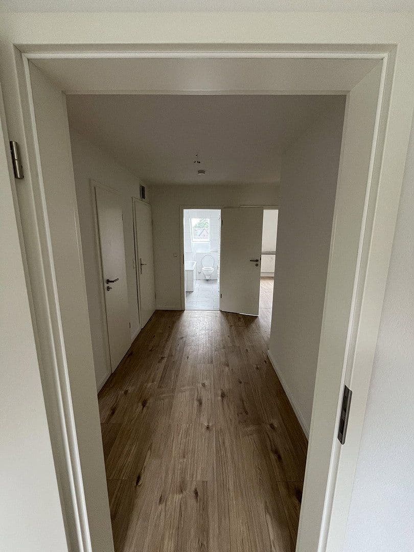 3 bedroom with open-plan kitchen flat for sale, 84 m², Kiwittenberg 43, Oberhausen, North Rhine-Westphalia 3 bedroom with open-plan kitchen flat for sale, 84 m², Kiwittenberg 43, Oberhausen, North Rhine-Westphalia