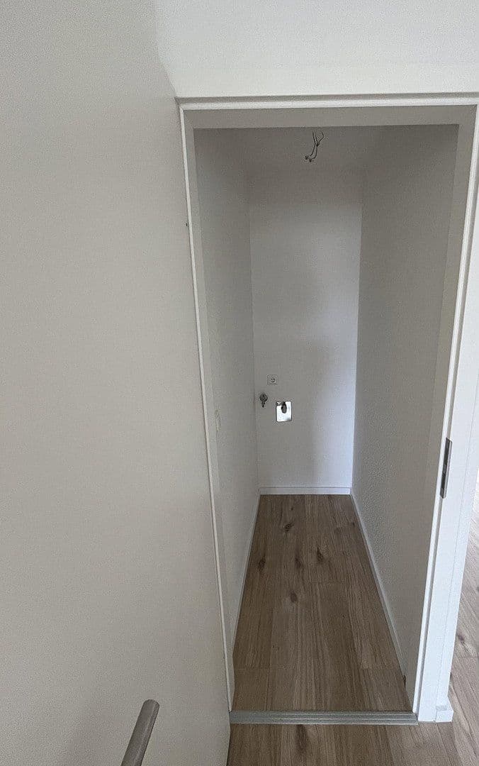 3 bedroom with open-plan kitchen flat for sale, 84 m², Kiwittenberg 43, Oberhausen, North Rhine-Westphalia 3 bedroom with open-plan kitchen flat for sale, 84 m², Kiwittenberg 43, Oberhausen, North Rhine-Westphalia