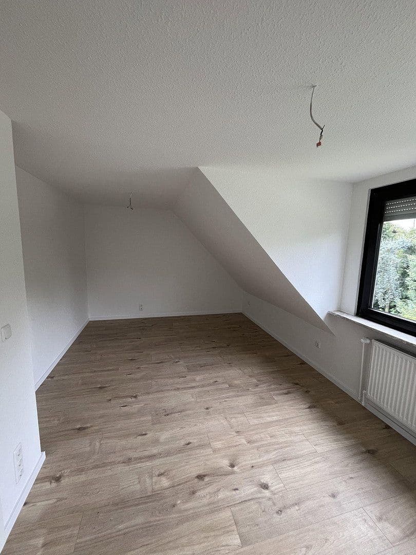 3 bedroom with open-plan kitchen flat for sale, 84 m², Kiwittenberg 43, Oberhausen, North Rhine-Westphalia 3 bedroom with open-plan kitchen flat for sale, 84 m², Kiwittenberg 43, Oberhausen, North Rhine-Westphalia
