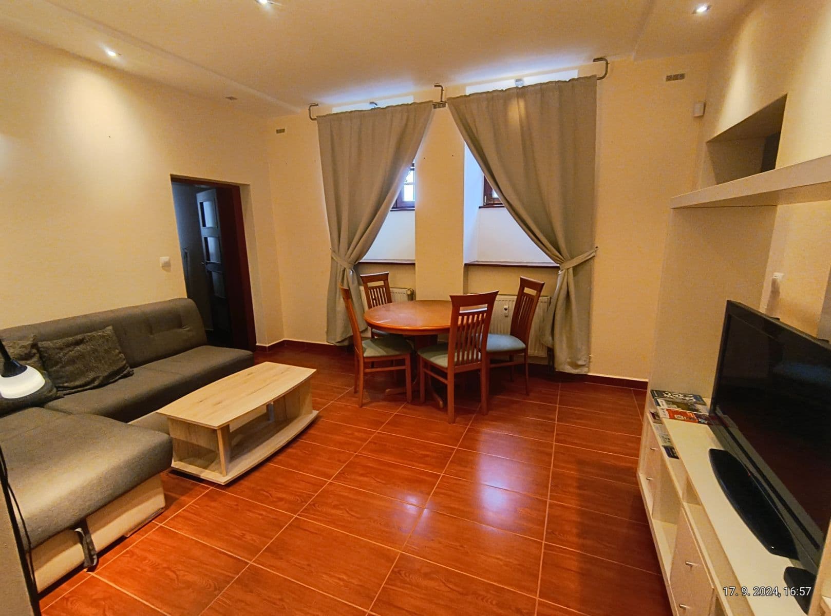 2 bedroom flat to rent, 43 m², Mäsiarska, Košice - mestská časť Staré Mesto, Košický Region 2 bedroom flat to rent, 43 m², Mäsiarska, Košice - mestská časť Staré Mesto, Košický Region