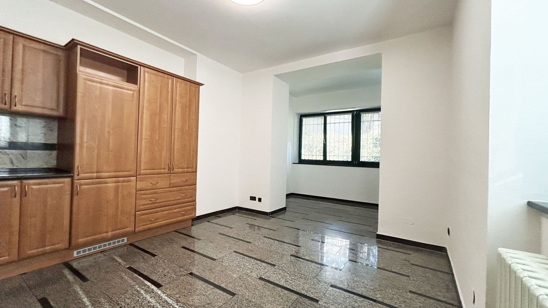 Studio flat to rent, 35 m², Pravá, Prague, Prague Studio flat to rent, 35 m², Pravá, Prague, Prague