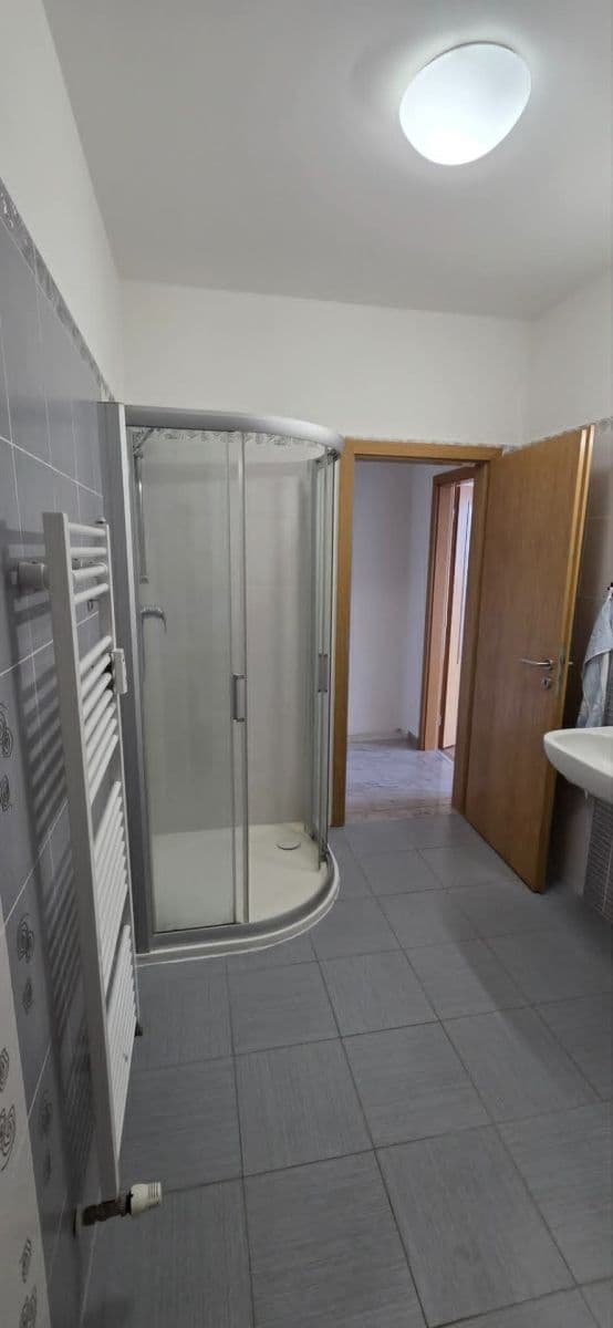 Studio flat to rent, 33 m², Goldscheiderova, Plzeň, Plzeňský Region Studio flat to rent, 33 m², Goldscheiderova, Plzeň, Plzeňský Region