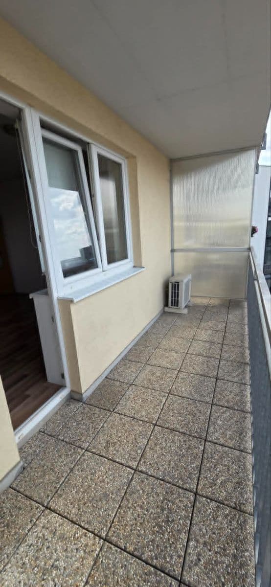 Studio flat to rent, 33 m², Goldscheiderova, Plzeň, Plzeňský Region Studio flat to rent, 33 m², Goldscheiderova, Plzeň, Plzeňský Region