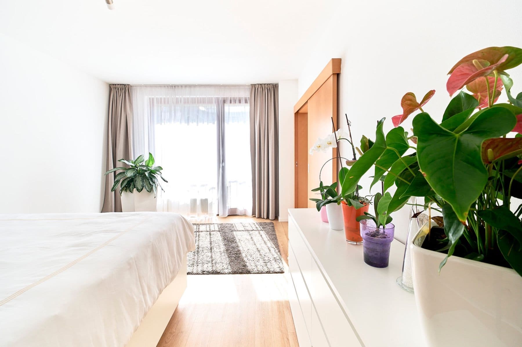 1 bedroom with open-plan kitchen flat to rent, 84 m², V Háji, Prague, Prague 1 bedroom with open-plan kitchen flat to rent, 84 m², V Háji, Prague, Prague