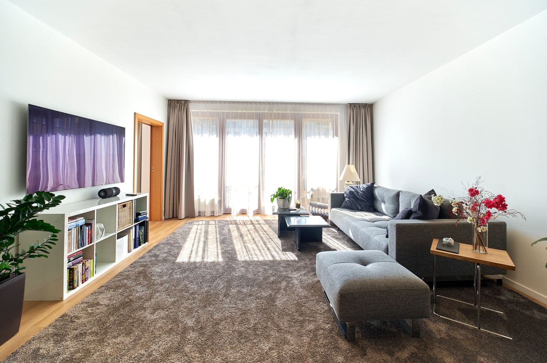 1 bedroom with open-plan kitchen flat to rent, 84 m², V Háji, Prague, Prague 1 bedroom with open-plan kitchen flat to rent, 84 m², V Háji, Prague, Prague