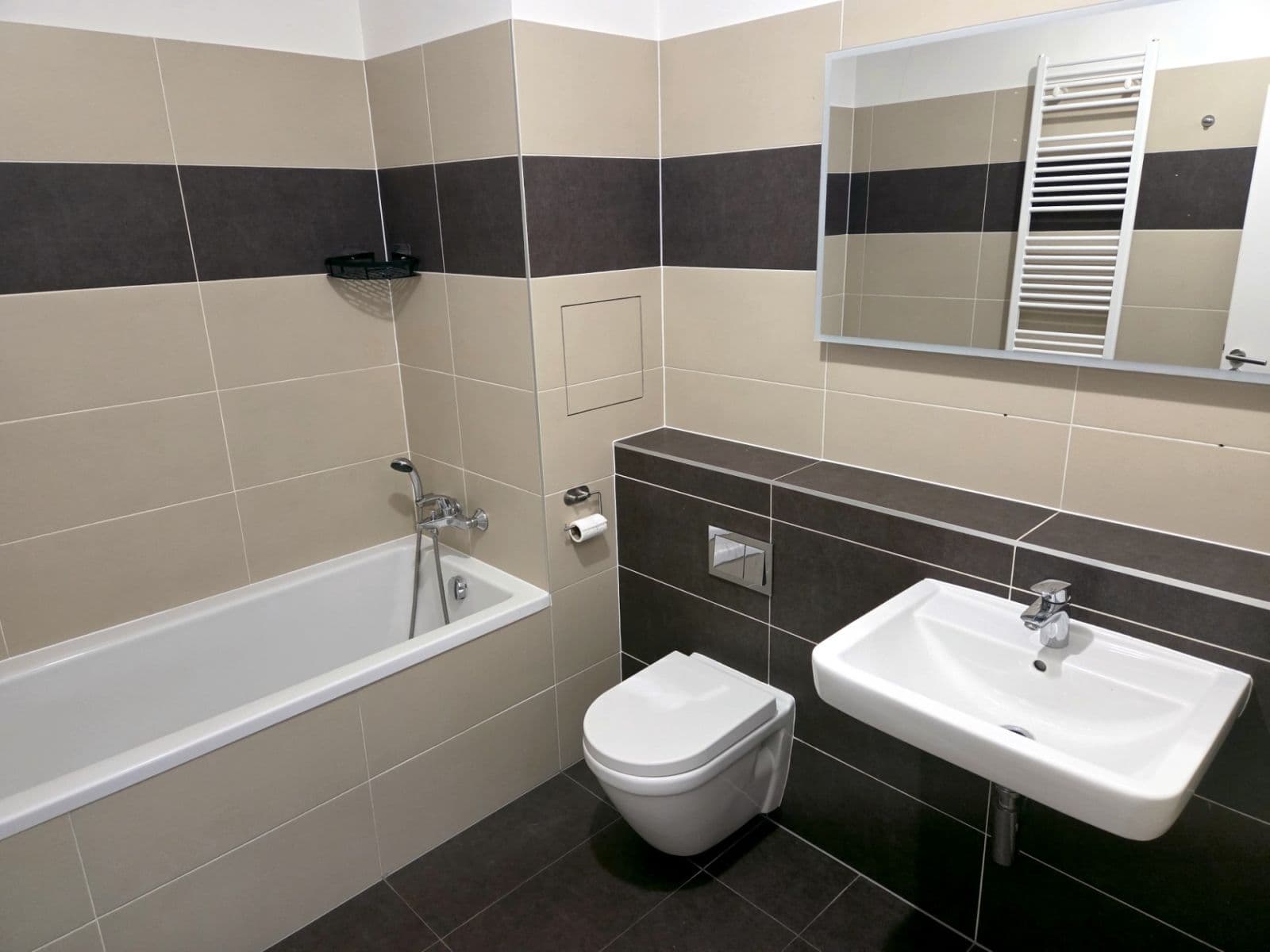 1 bedroom with open-plan kitchen flat to rent, 63 m², Kurta Konráda, Prague, Prague 1 bedroom with open-plan kitchen flat to rent, 63 m², Kurta Konráda, Prague, Prague