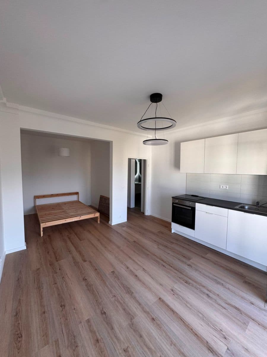 Small studio flat to rent, 16 m², Račianska, Nové Mesto, Bratislavský Region Small studio flat to rent, 16 m², Račianska, Nové Mesto, Bratislavský Region