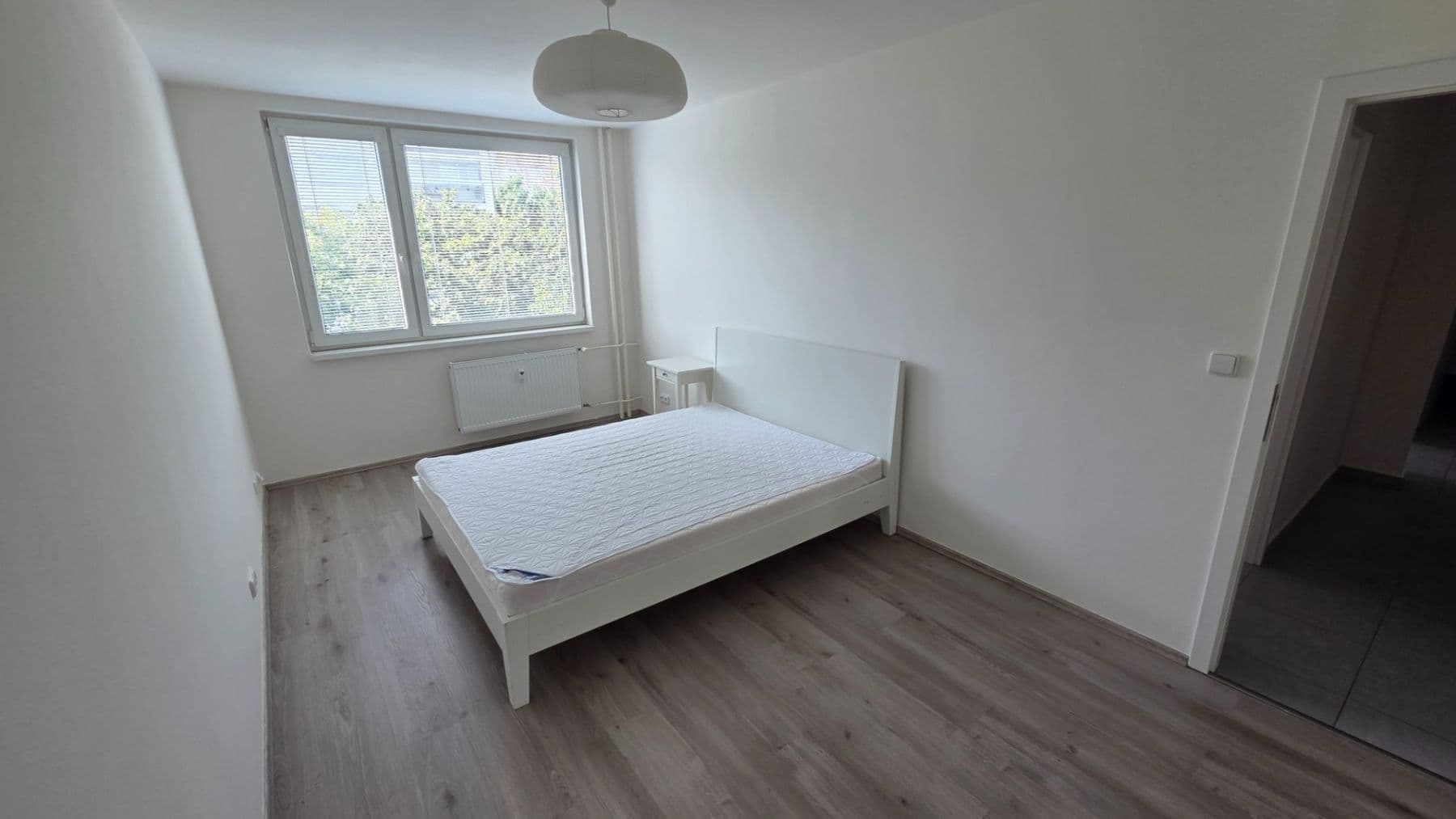 2 bedroom with open-plan kitchen flat to rent, 66 m², Habrová, Prague, Prague 2 bedroom with open-plan kitchen flat to rent, 66 m², Habrová, Prague, Prague
