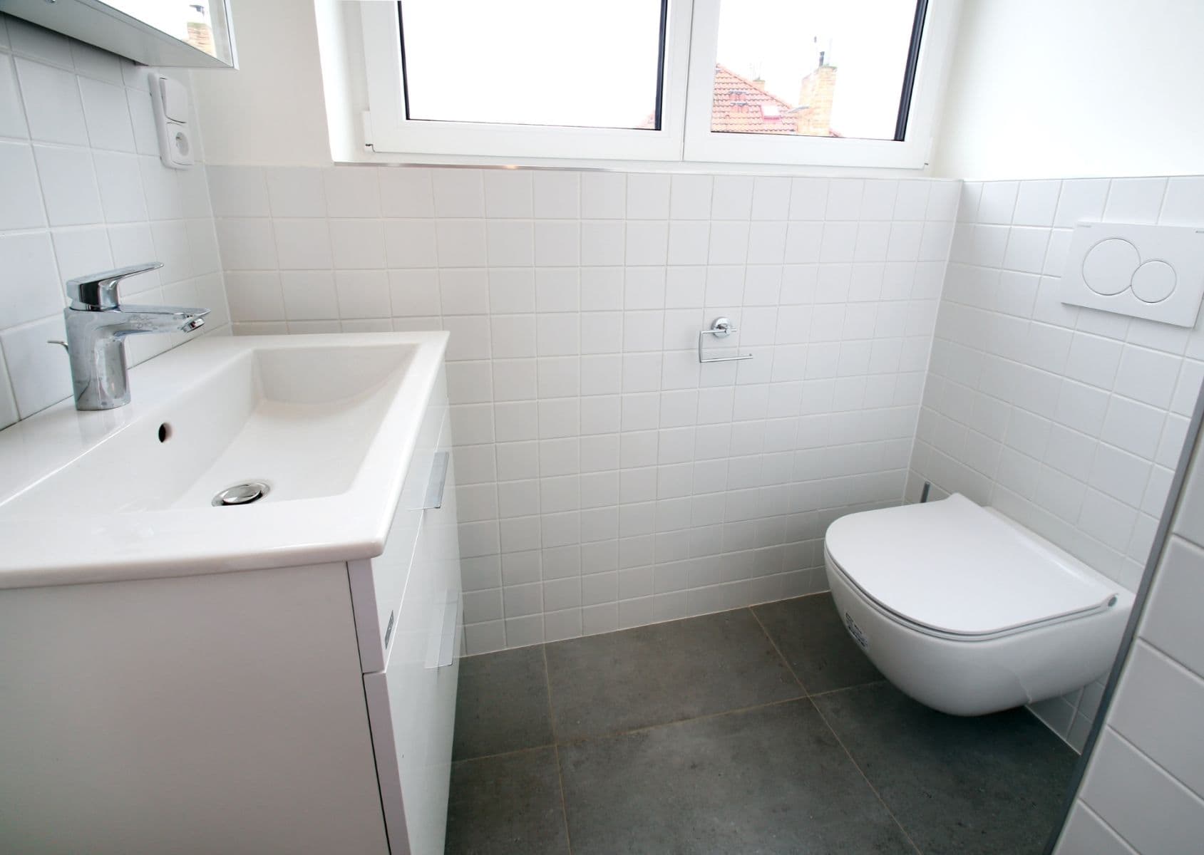 2 bedroom with open-plan kitchen flat to rent, 106 m², Na Nivách, Prague, Prague 2 bedroom with open-plan kitchen flat to rent, 106 m², Na Nivách, Prague, Prague
