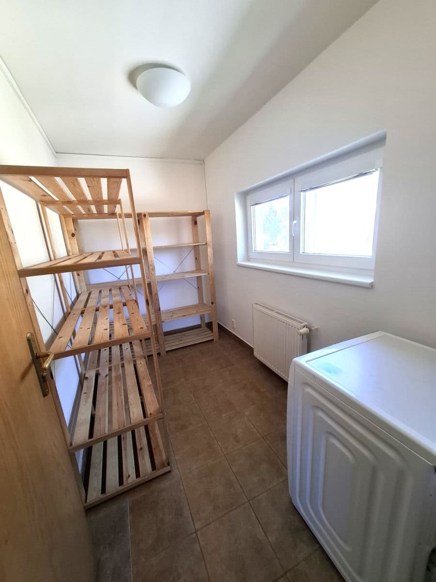 4 bedroom flat to rent, 155 m², Medkova, Prague, Prague 4 bedroom flat to rent, 155 m², Medkova, Prague, Prague