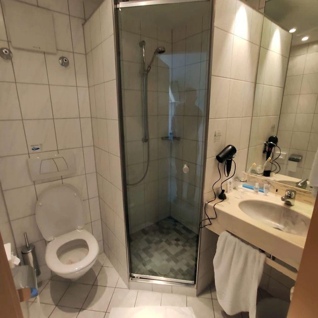 house for sale, 1,578 m², Walldorf, Baden-Württemberg house for sale, 1,578 m², Walldorf, Baden-Württemberg