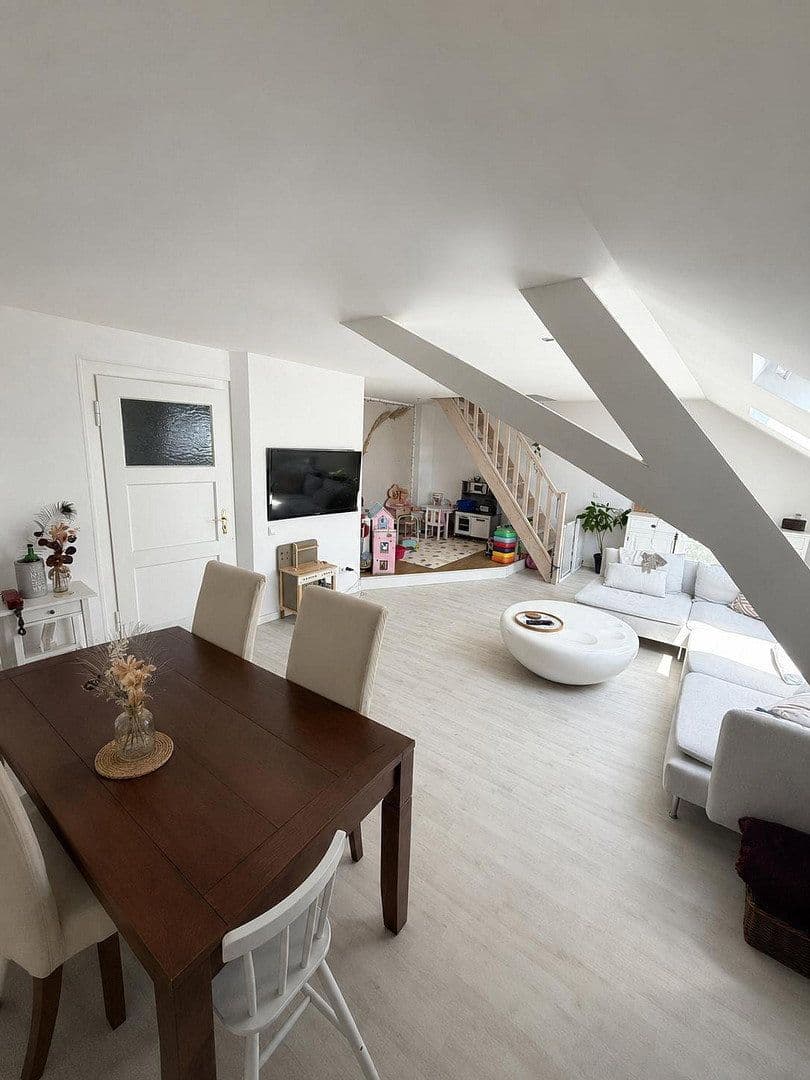 4 bedroom flat to rent, 120 m², Mönchengladbach, North Rhine-Westphalia 4 bedroom flat to rent, 120 m², Mönchengladbach, North Rhine-Westphalia