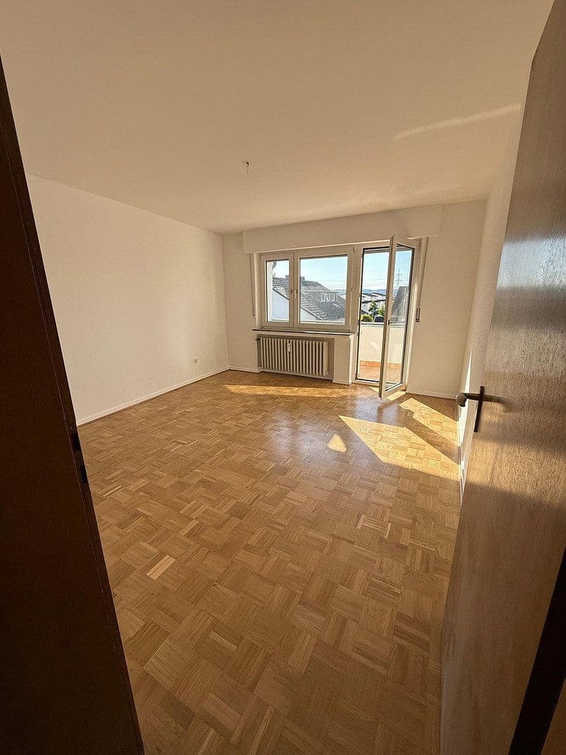 3 bedroom flat to rent, 77 m², Meßdorfer Straße 306, Bonn, North Rhine-Westphalia 3 bedroom flat to rent, 77 m², Meßdorfer Straße 306, Bonn, North Rhine-Westphalia